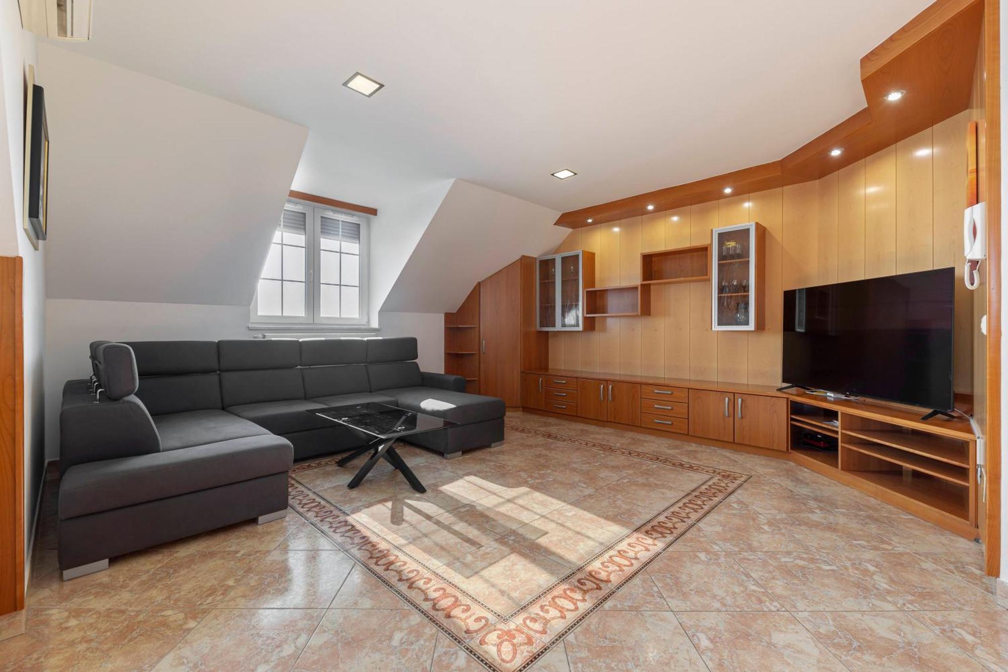 Apartment Way To Heaven *